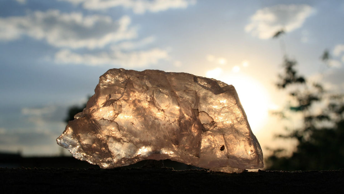 Clear Quartz vs. Other Quartz Varieties: Complete Comparison Guide