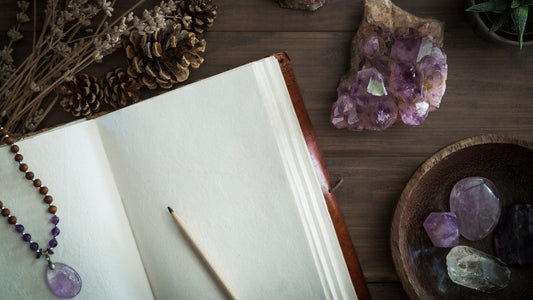 Amethyst vs. Other Purple Crystals: Which is Right for You?