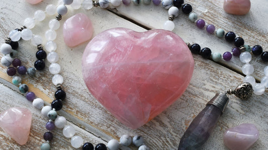 The Complete Rose Quartz Guide: Love, Healing & Heart Chakra Mastery