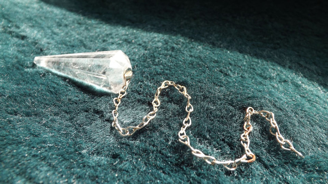 Clear Quartz Jewelry: Wearing Guide for Continuous Healing