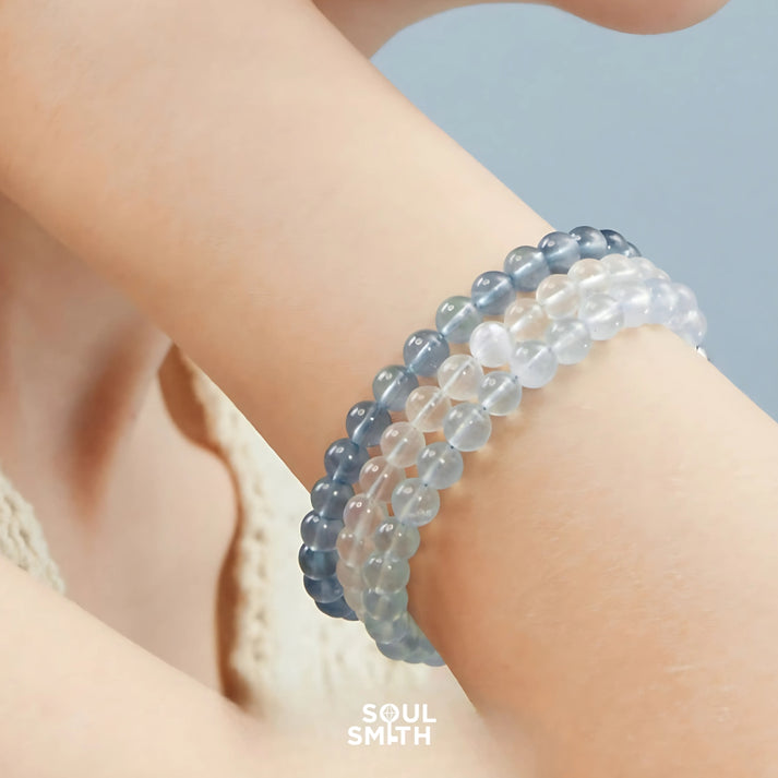 1. Deep Blue Aquamarine Bracelet – For Emotional Calm